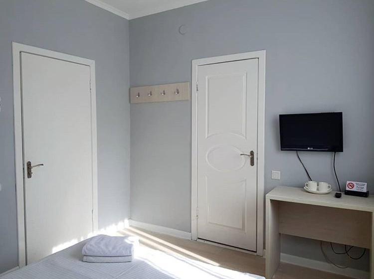 Sky Hotel Bisjkek Eksteriør billede